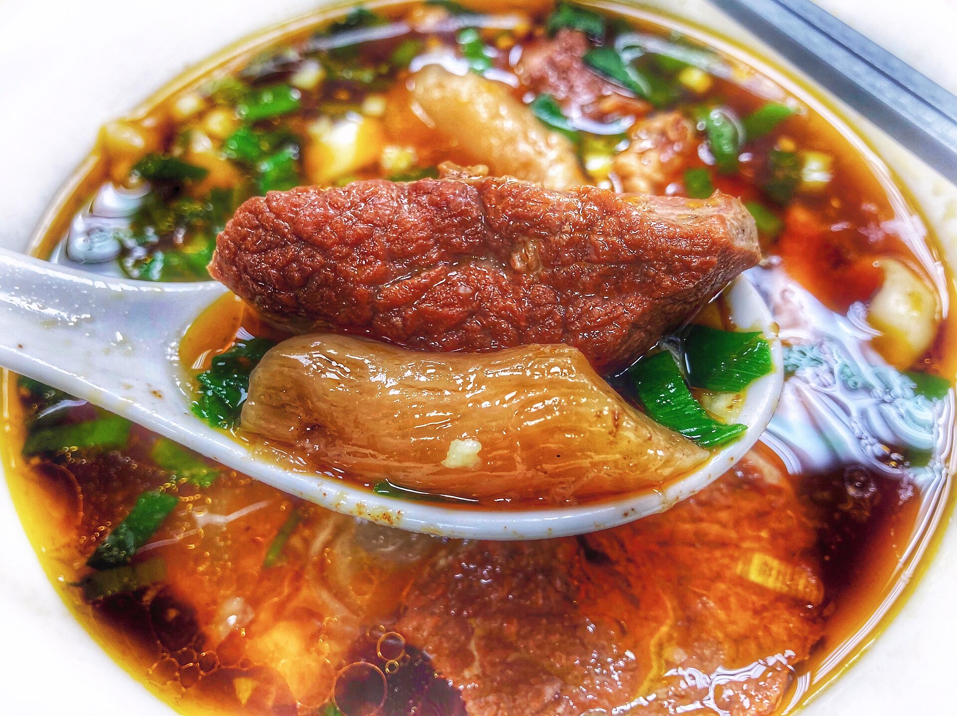 타이베이 식당의 붉은 우육면