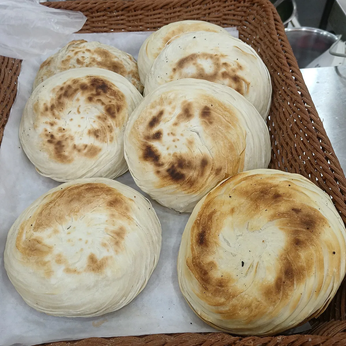 러우자모의 바삭한 빵 단면