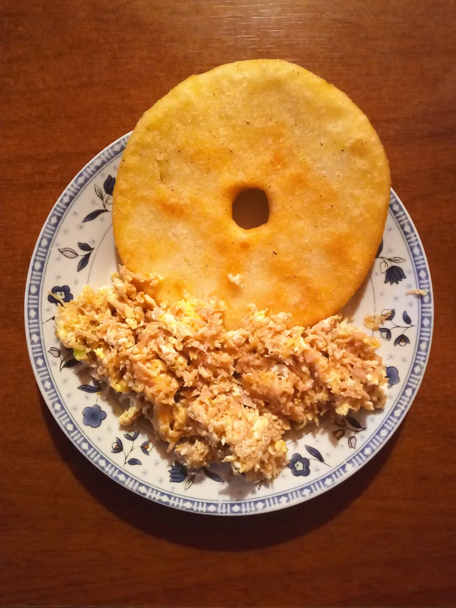 속을 채운 베네수엘라 아레파